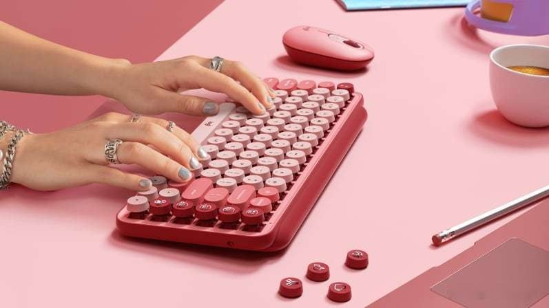 Клавиатура Logitech Pop Keys Heartbreaker